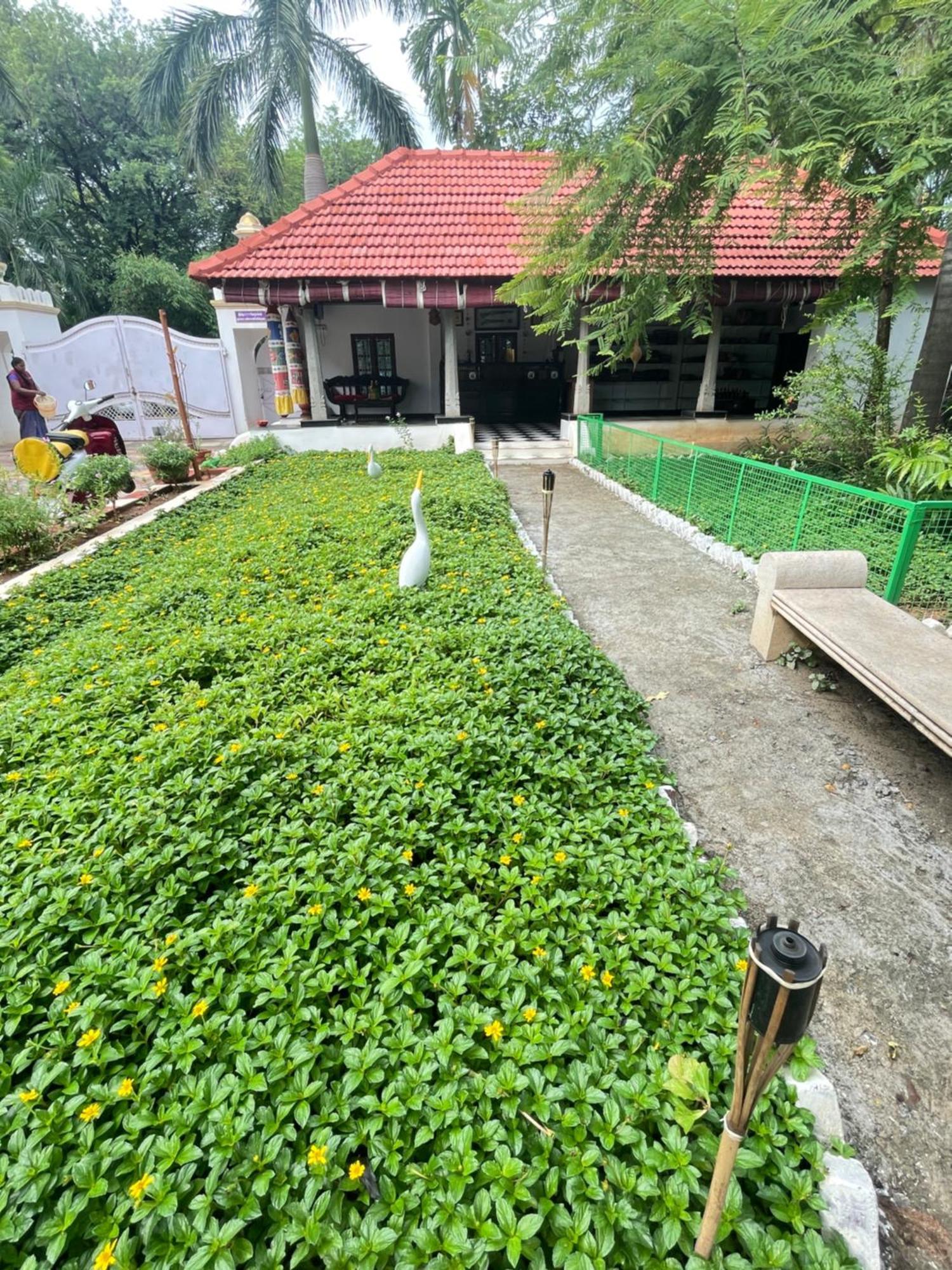 Chola Heritage Resort Karaikkudi Exterior foto